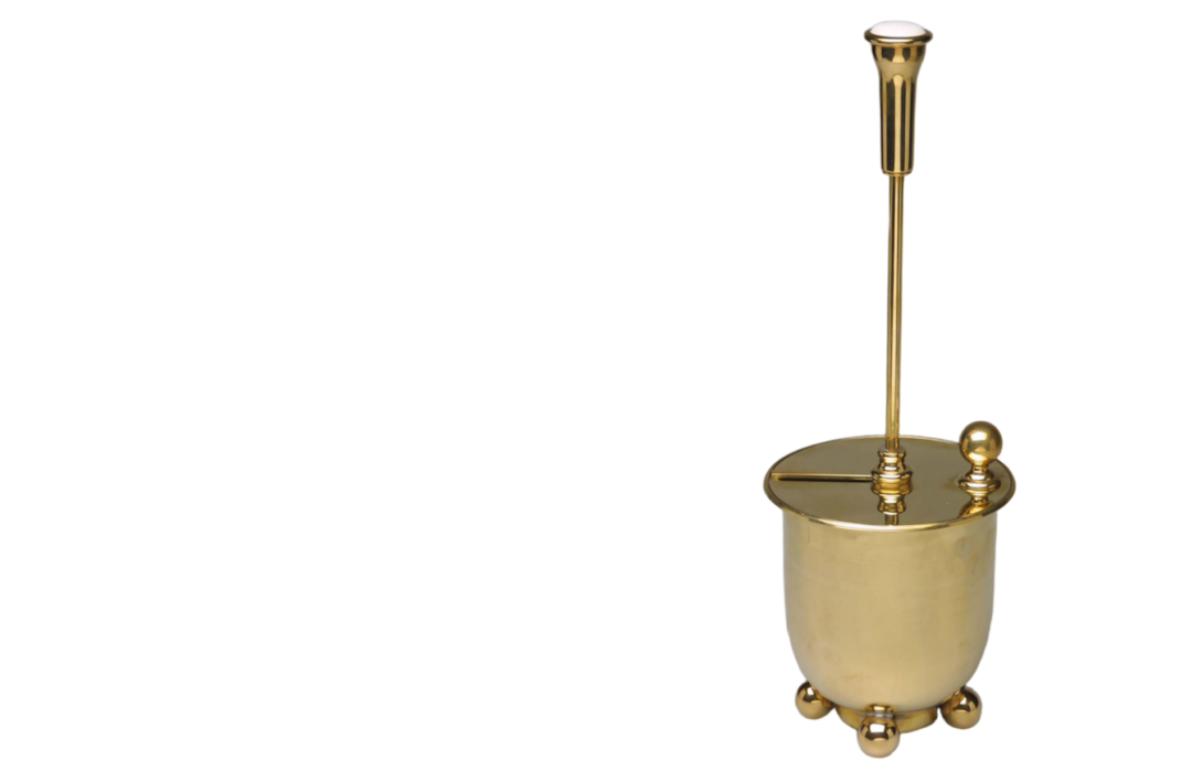 image of a victorian era bathroom accessory