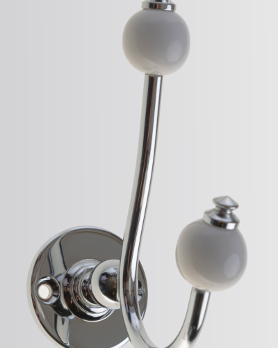 Double robe hook with ceramic balls